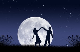 dancing-in-the-moonlight